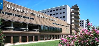 Novo: v sodelovanju z UIC Barcelona začenjamo z doktorskim študijem!