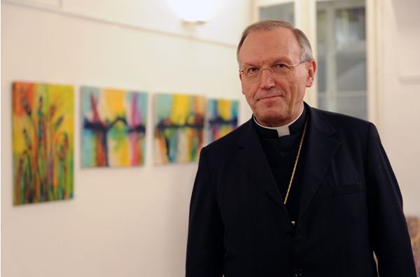 Preberite zanimiv intervju z rektorjem Katoliškega inštituta prof. Stresom